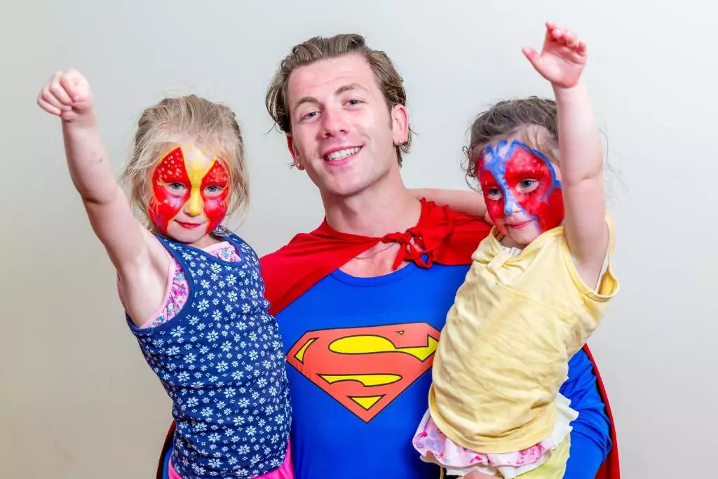 جولیان کلاب مارماریس